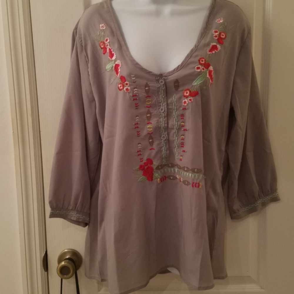 Linen embroidered cotton womans shirt